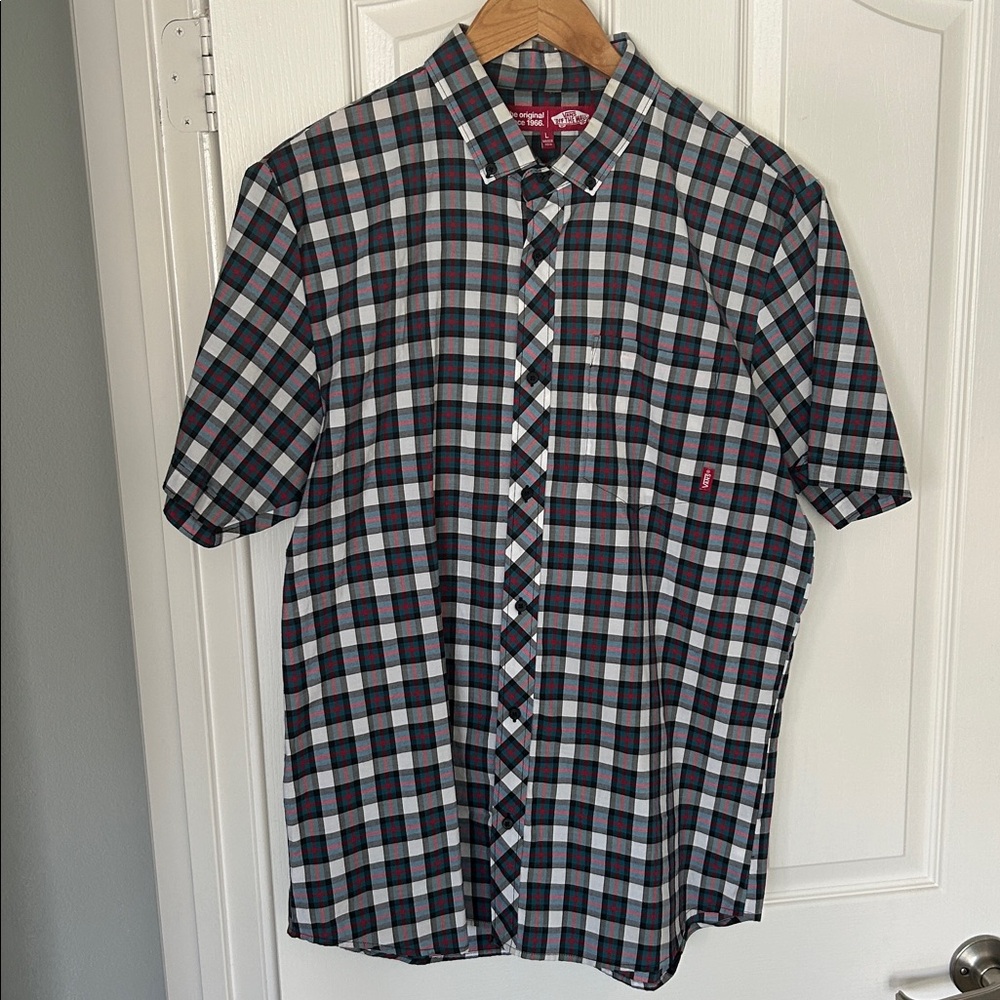 Vans Large Black and White Checkered Shirt